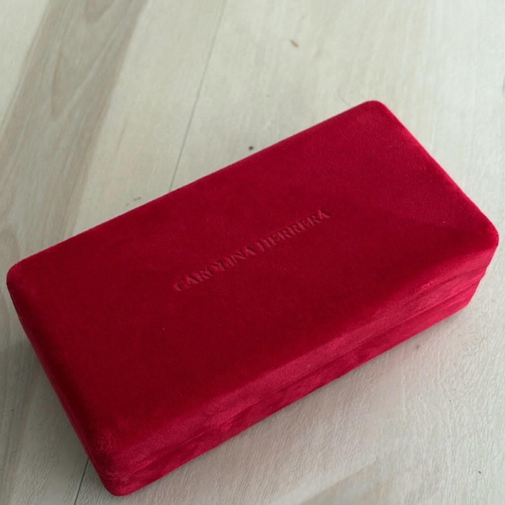 Carolina Herrera Velvet Oversized Eyeglasses Hard Case Red